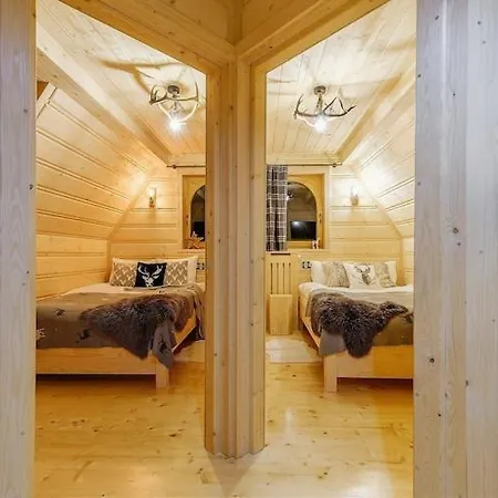 Two-story Mountain-style House, Sauna, Jacuzzi *