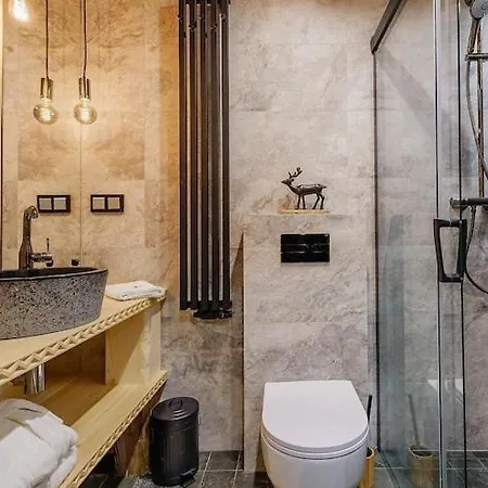 Two-story Mountain-style House, Sauna, Jacuzzi Dom wakacyjny Murzasichle