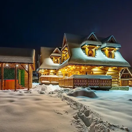 Two-story Mountain-style House, Sauna, Jacuzzi *