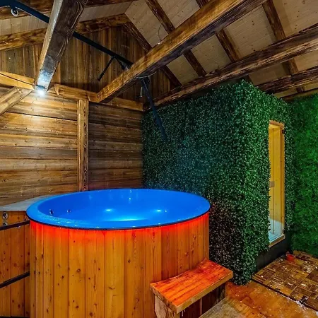 Two-story Mountain-style House, Sauna, Jacuzzi * مورزاسيخله